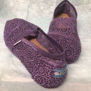 TOMS lilac shoes